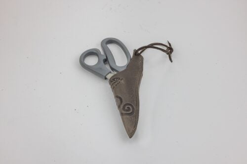 Scissor Cover - Image 2
